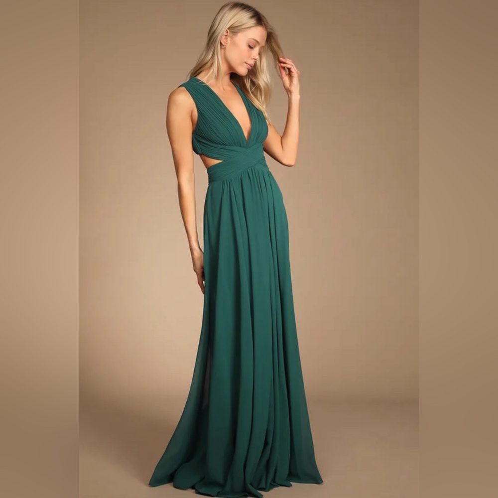 Emerald Green Cutout Maxi Dress